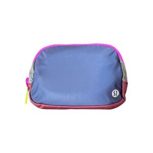 Lululemon Everywhere Belt Bag Cadet Blue Army Green Savannah 1L
